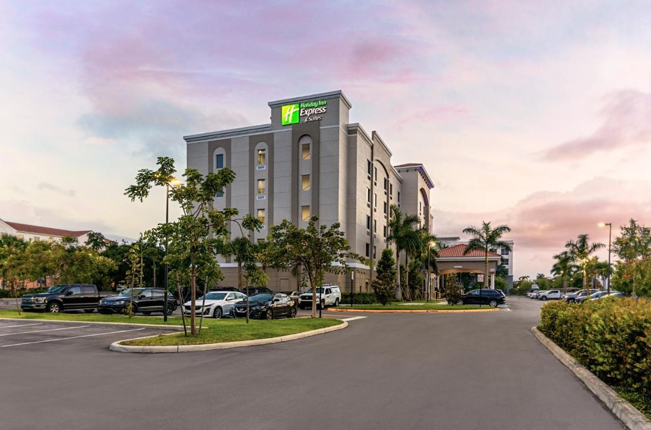 Holiday Inn Express & Suites - Miramar By Ihg Exteriör bild