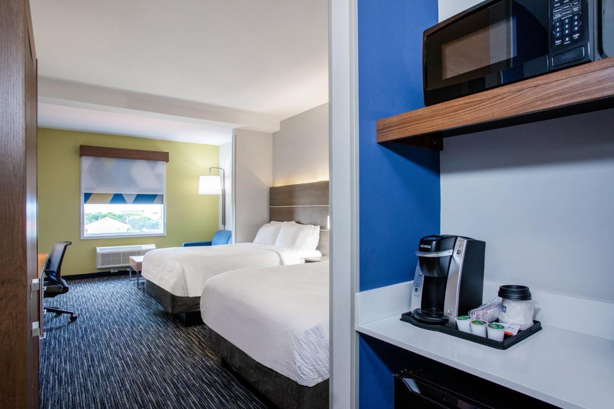 Holiday Inn Express & Suites - Miramar By Ihg Exteriör bild