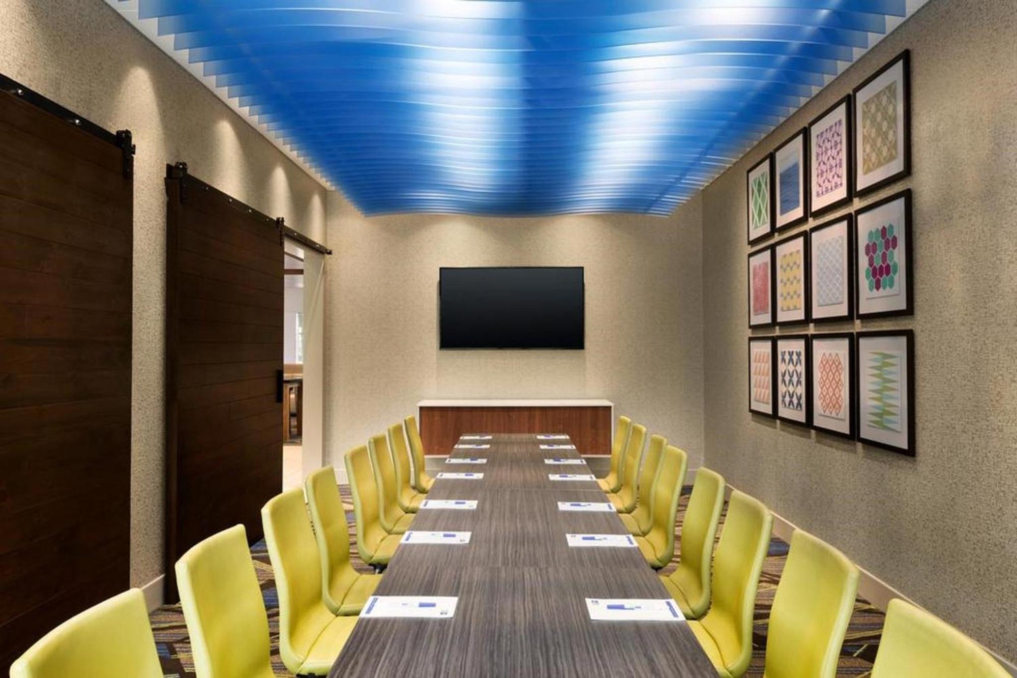 Holiday Inn Express & Suites - Miramar By Ihg Exteriör bild