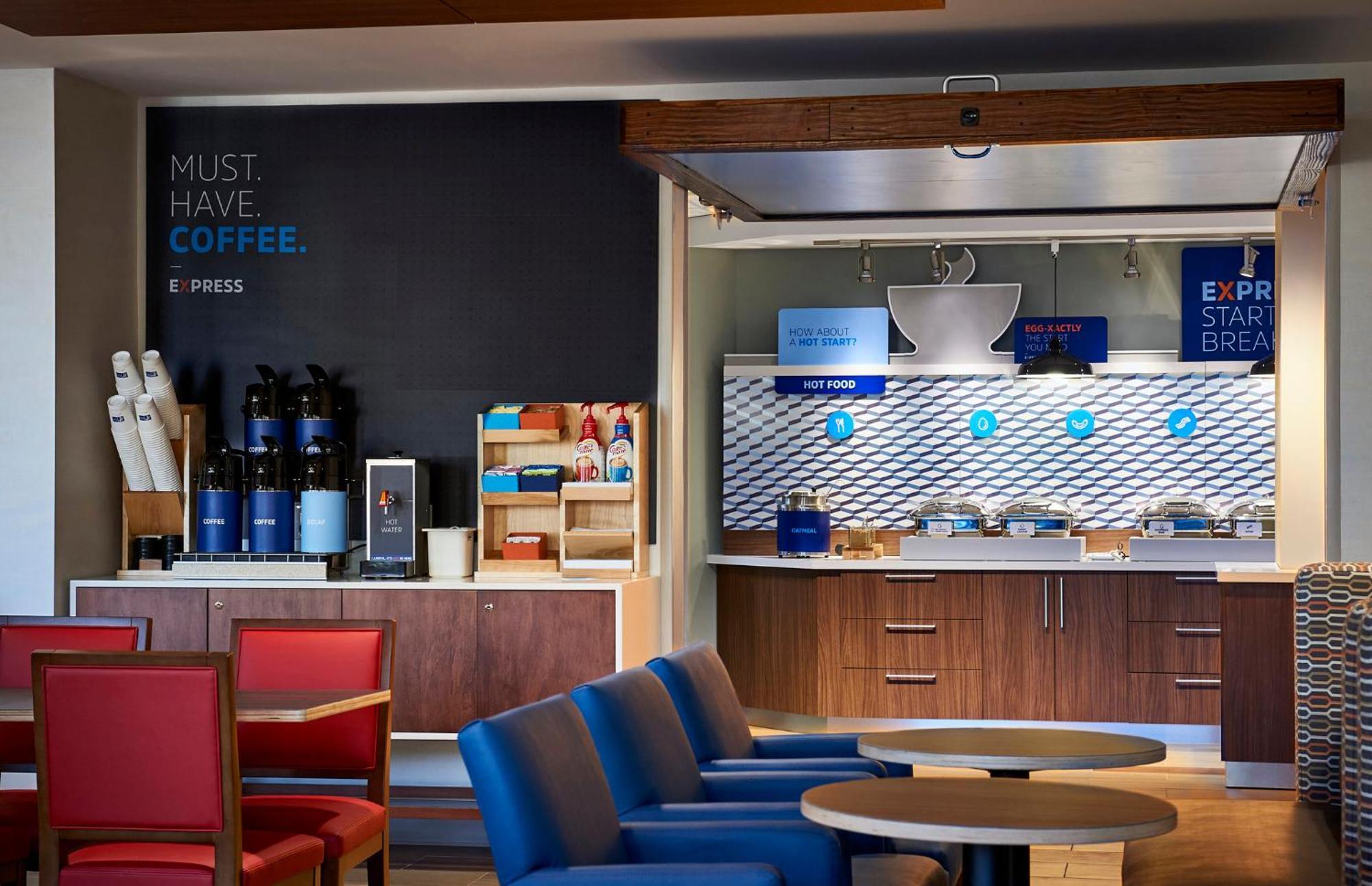 Holiday Inn Express & Suites - Miramar By Ihg Exteriör bild