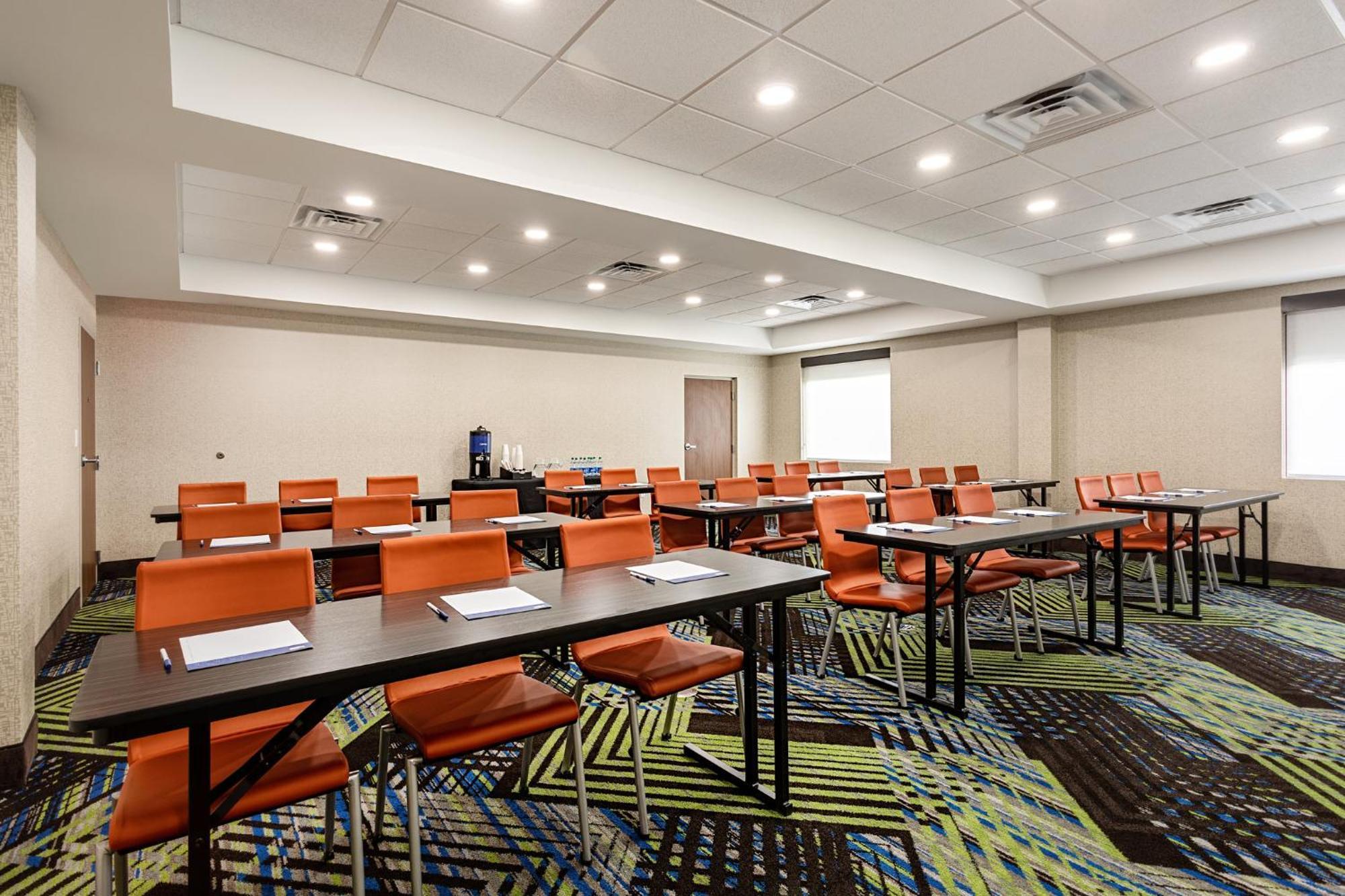 Holiday Inn Express & Suites - Miramar By Ihg Exteriör bild