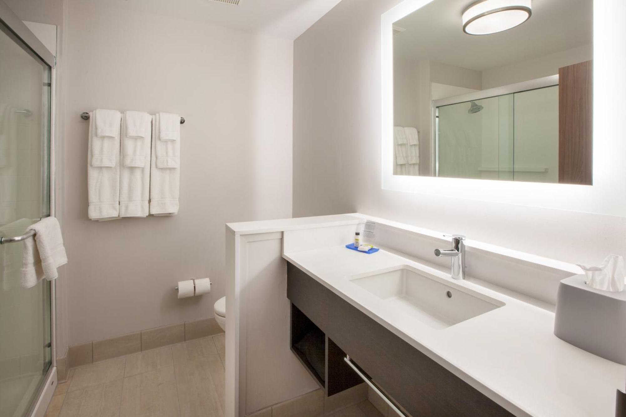 Holiday Inn Express & Suites - Miramar By Ihg Exteriör bild