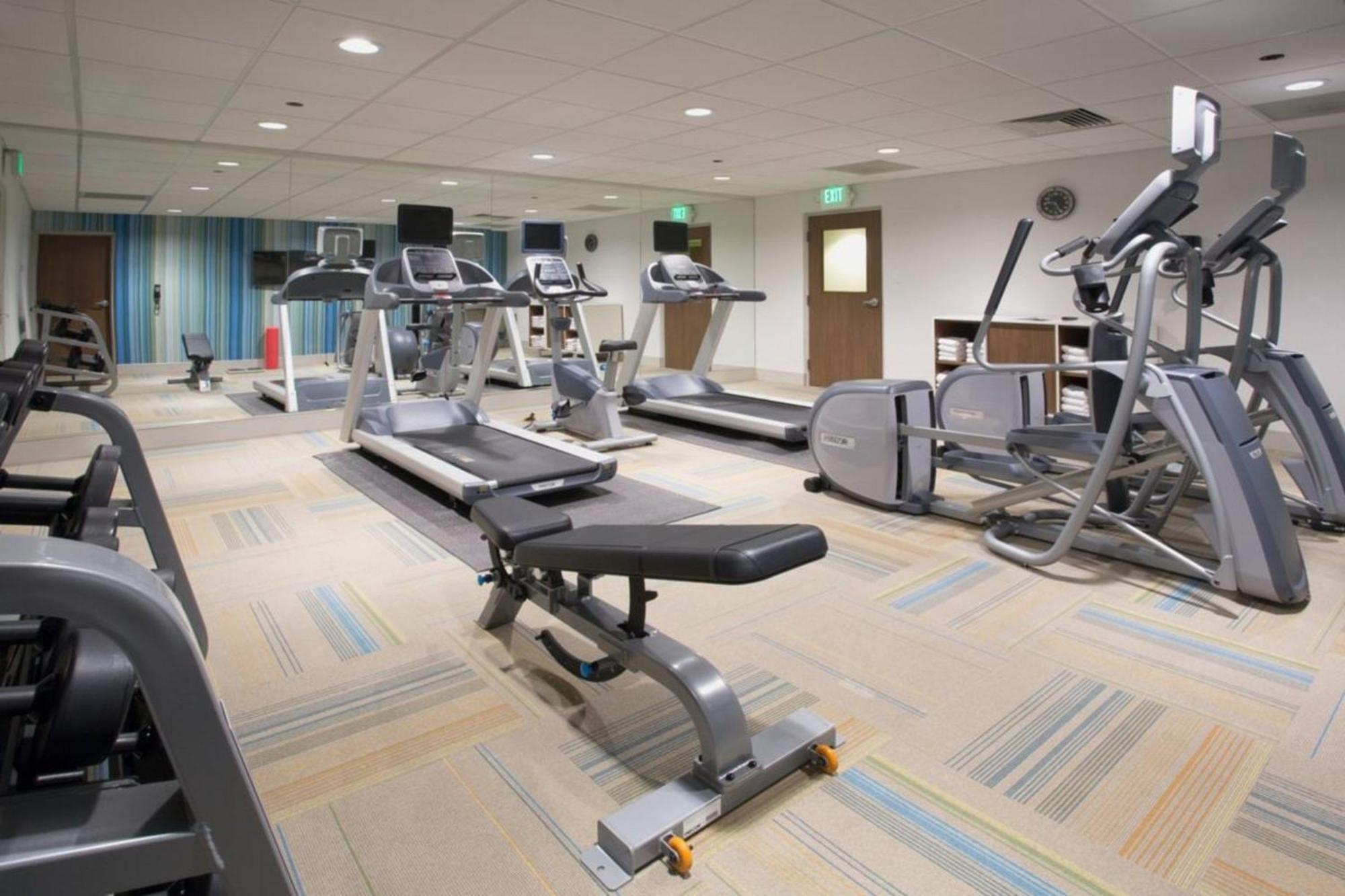 Holiday Inn Express & Suites - Miramar By Ihg Exteriör bild